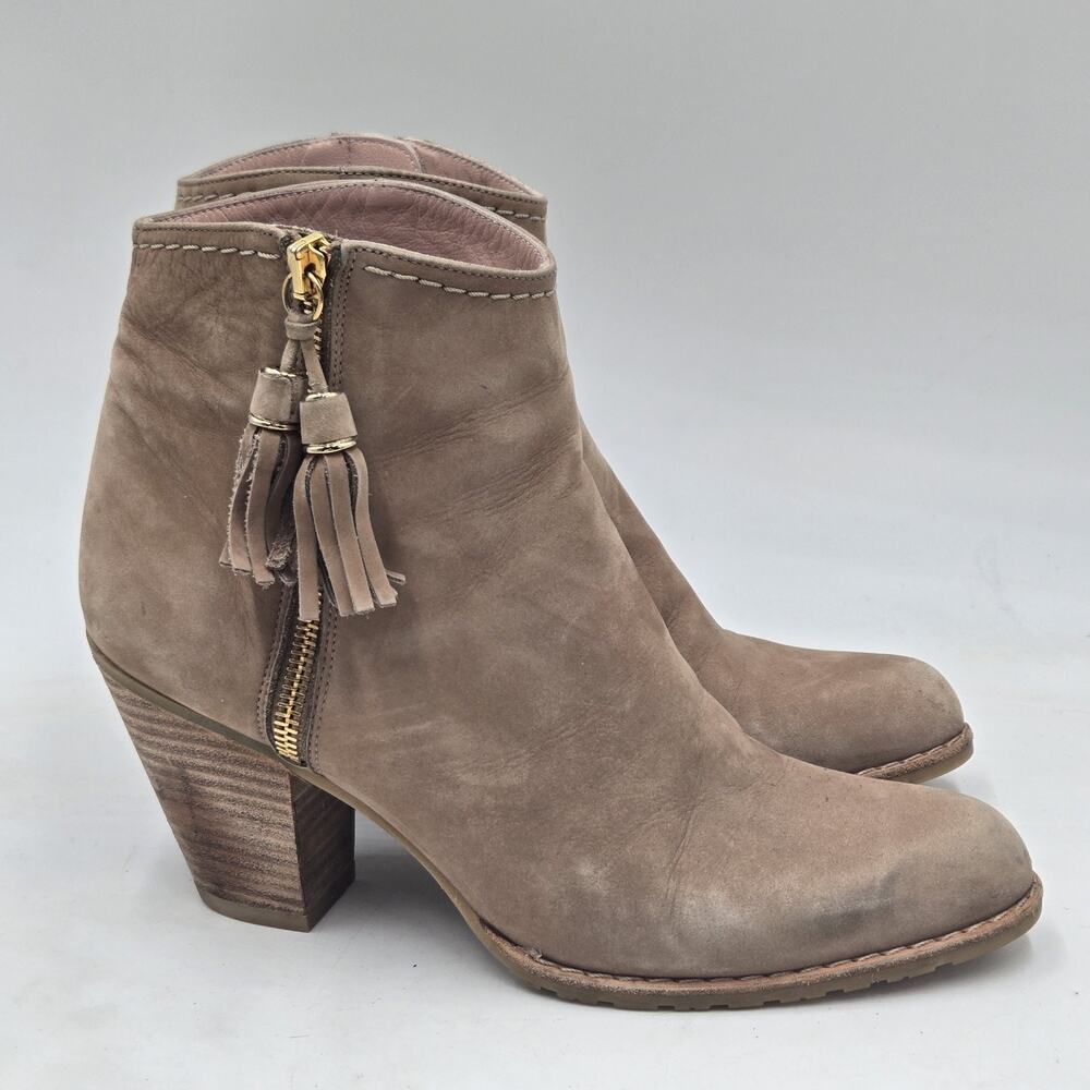 Stuart Weitzman Womens Size 7 M Tan Leather Nubuck Prancing Tassel Ankle Boot